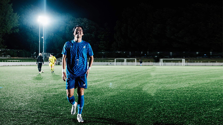 世田谷ユナイテッド　サッカー教室　地頭薗さん